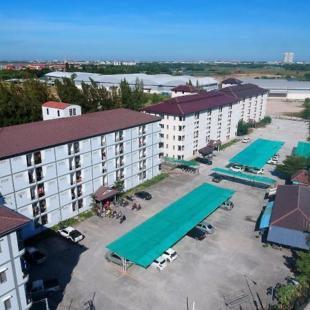 Hotel Matini Amata Ban Hua Phai Esterno foto