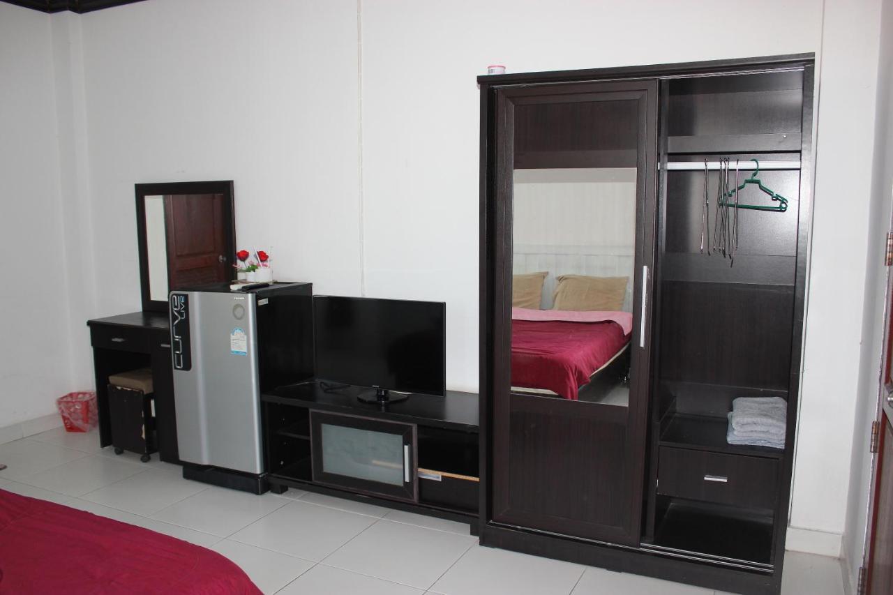 Hotel Matini Amata Ban Hua Phai Esterno foto